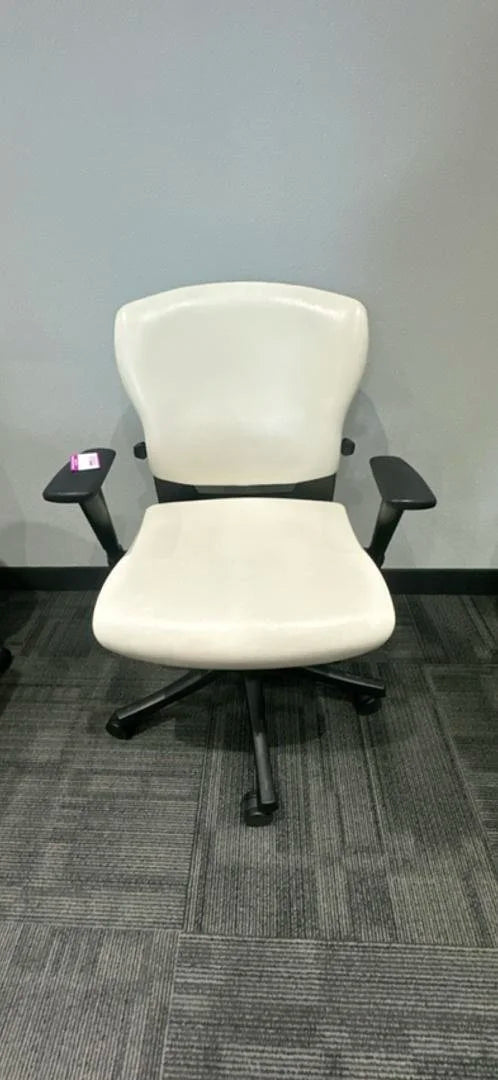 Teknion Revera Leather Task Chair