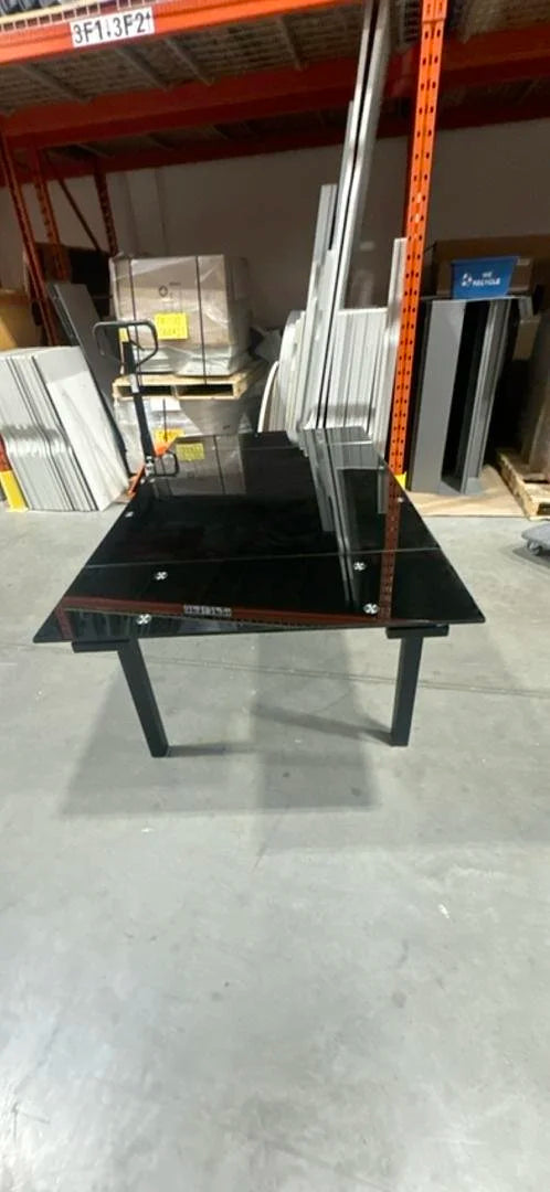 Rectangular Glass Table w/Rectractable Leaves