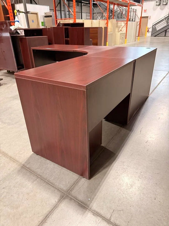 3 Piece L-Shape Desk w/FF Ped (Scratch on Surface)