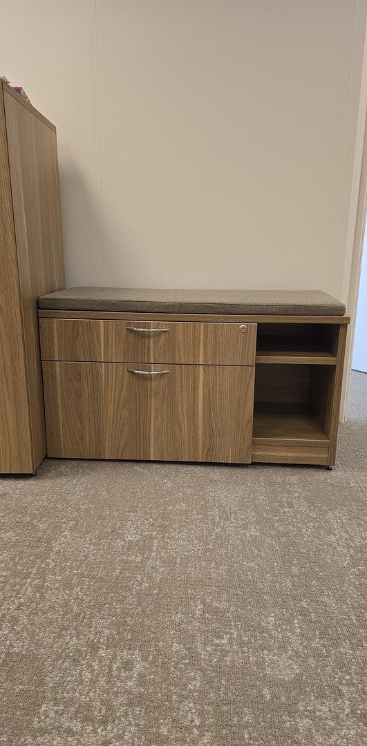 Steelcase LH Credenza w/Cushion