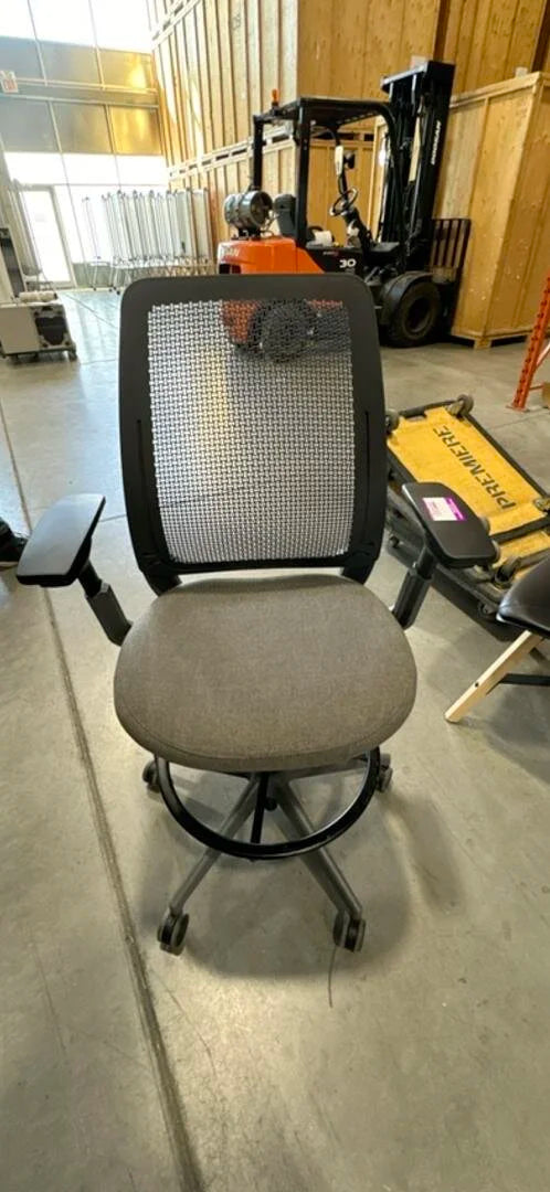 Steelcase Series 2 Air Drafting Stool