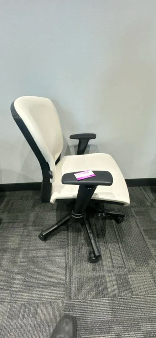 Teknion Revera Leather Task Chair