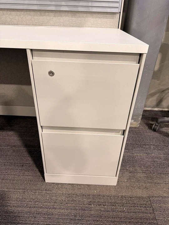 6' x 6' Steelcase Answer Workstation Panels w/Shelf, Accessories and FF Ped