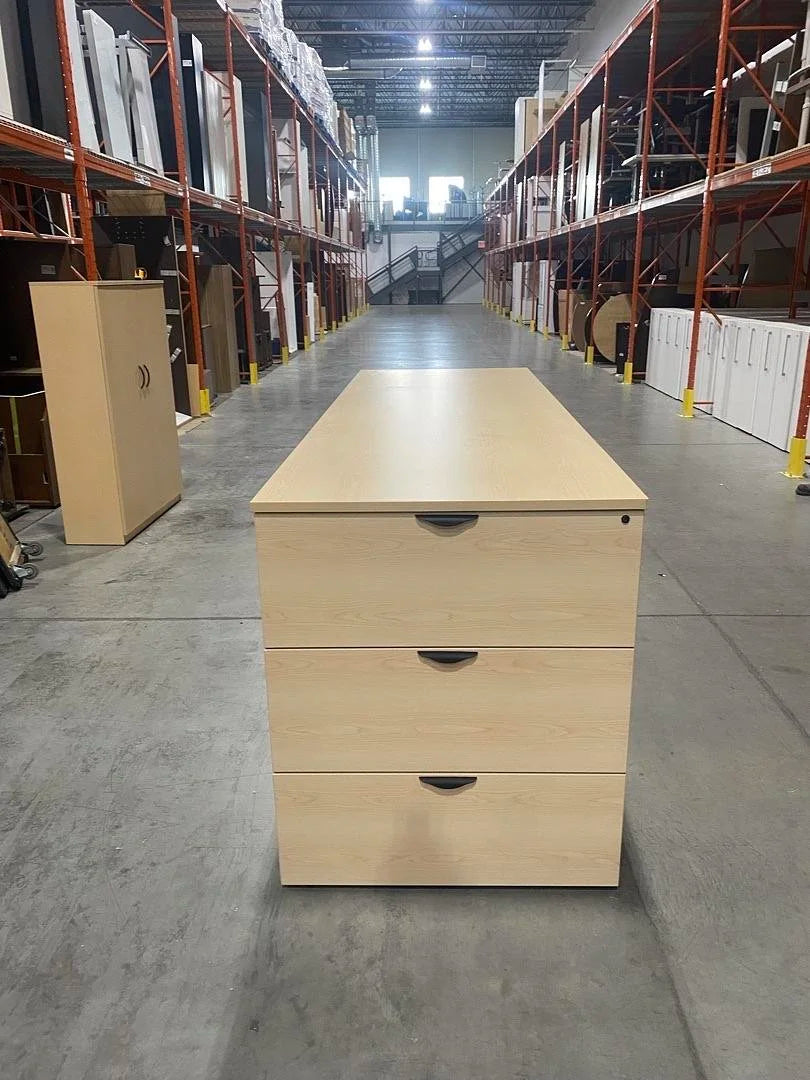 Bar Height Collaboration Table (Water Damage)