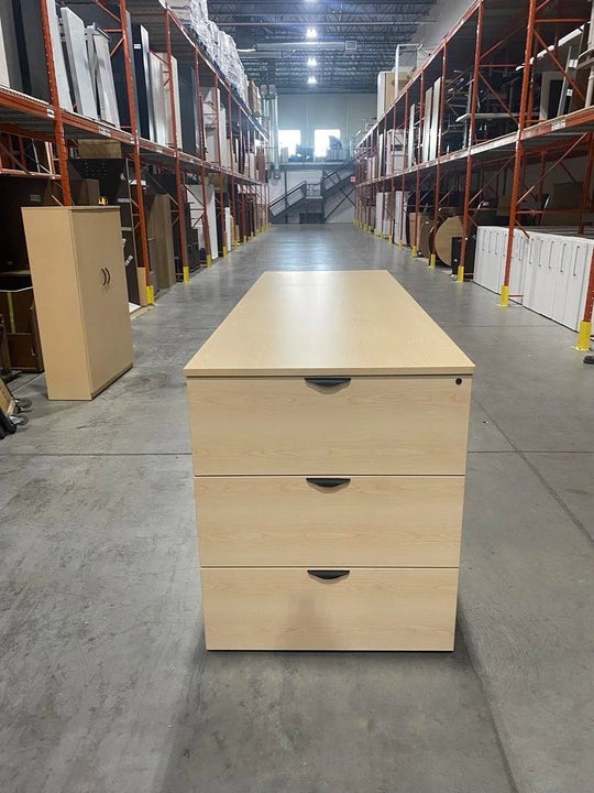 Bar Height Collaboration Table (Water Damage)