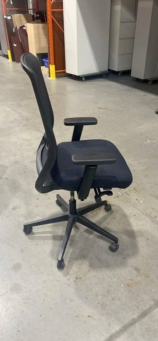 Mesh Back Task Chair