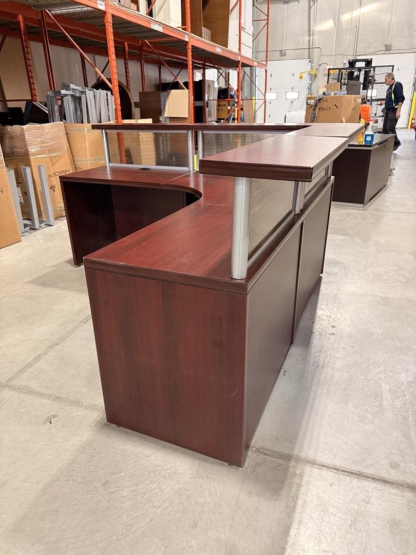 L-Shape Reception Desk w/BF Ped