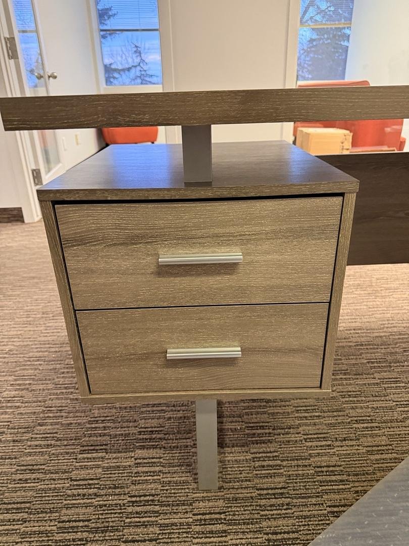 LH L-Shape Desk w/BF and F Peds