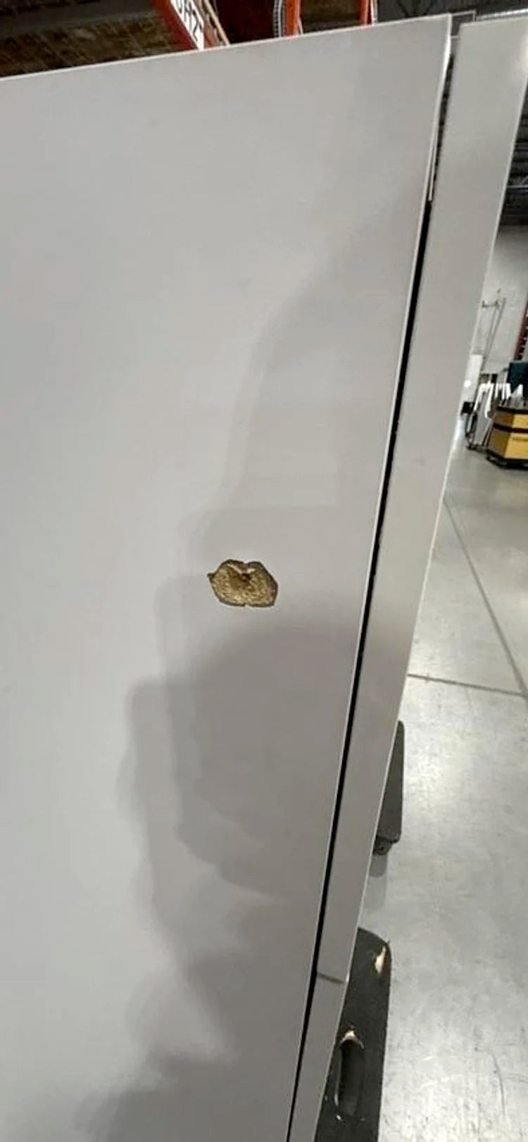 Locker w/Mail Slot (Bank of 3)