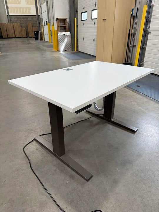 4' Teknion Electronic Sit Stand Desk