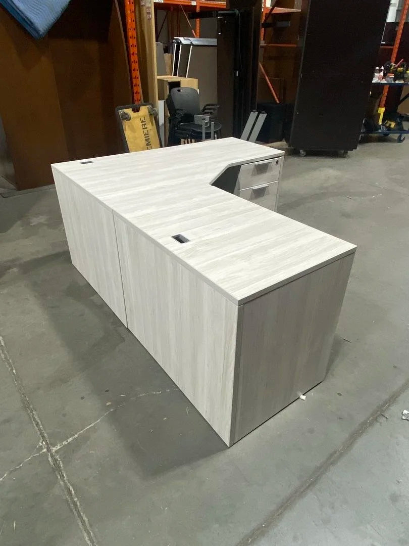 LH L-Shape Desk w/BF Ped