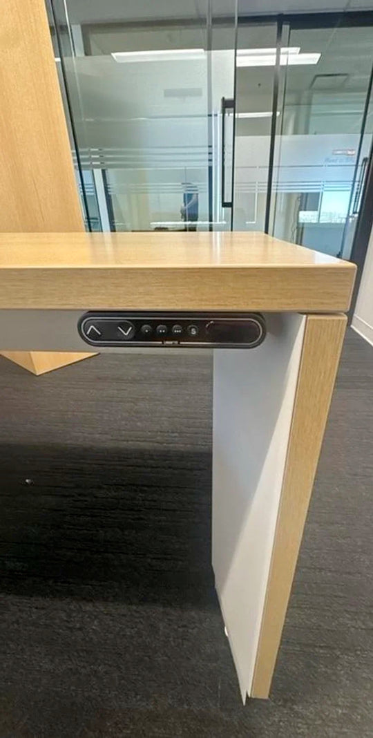 Teknion LH U-Shape Electronic Sit Stand Desk w/FF, BBF Ped