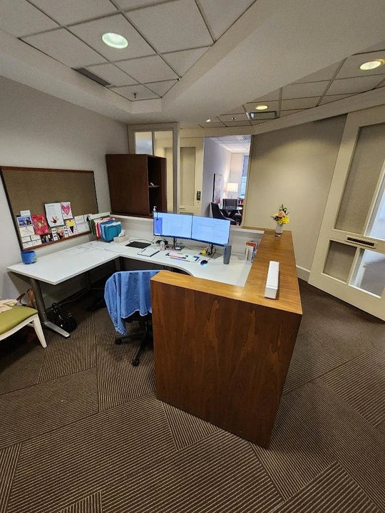 RH U-Shape Reception Desk