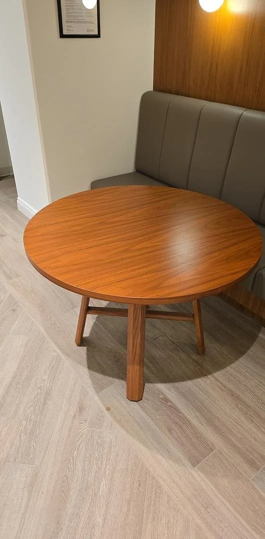 42" Round Table