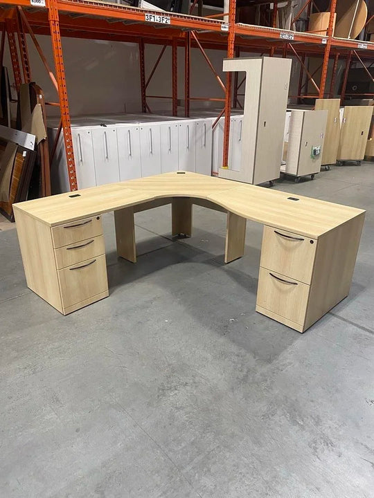 L-Shape Desk w/BBF, FF Ped