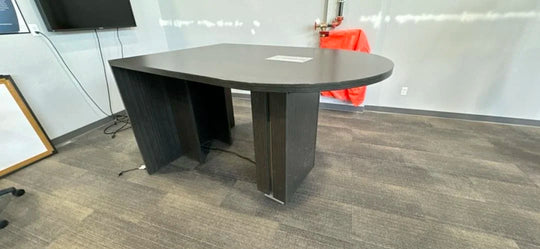 Bar Height Bullet Table w/Electrical