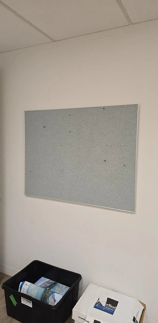 4' x 3' Fabric Tackboard