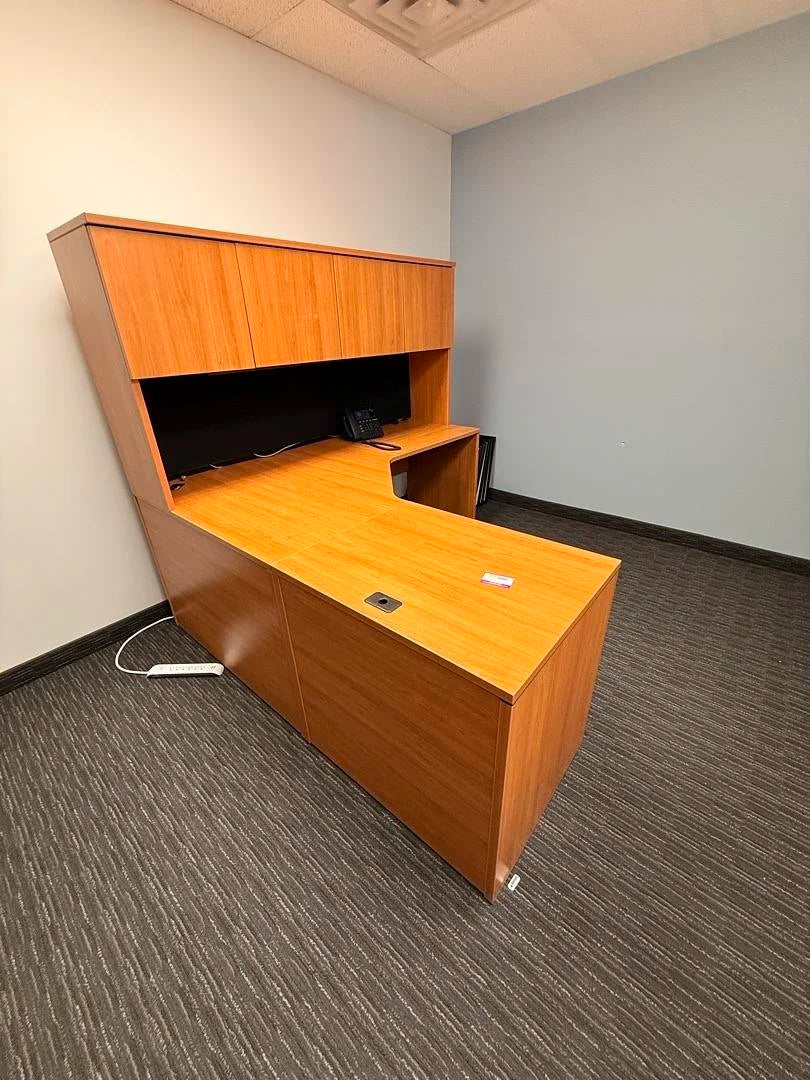 3 Piece L-Shape Desk w/Hutch, BBF Ped