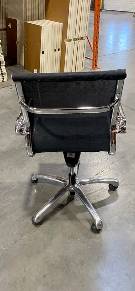 Mesh Lowback Meeting Chair