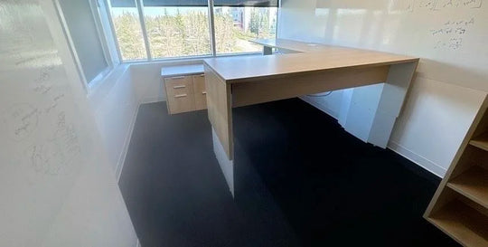 Teknion LH U-Shape Electronic Sit Stand Desk w/Shelf, FF, BBF Ped