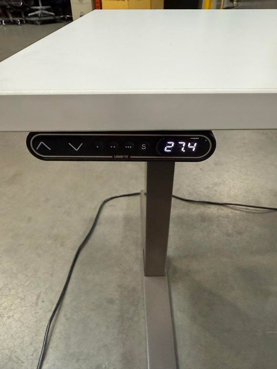 4' Teknion Electronic Sit Stand Desk