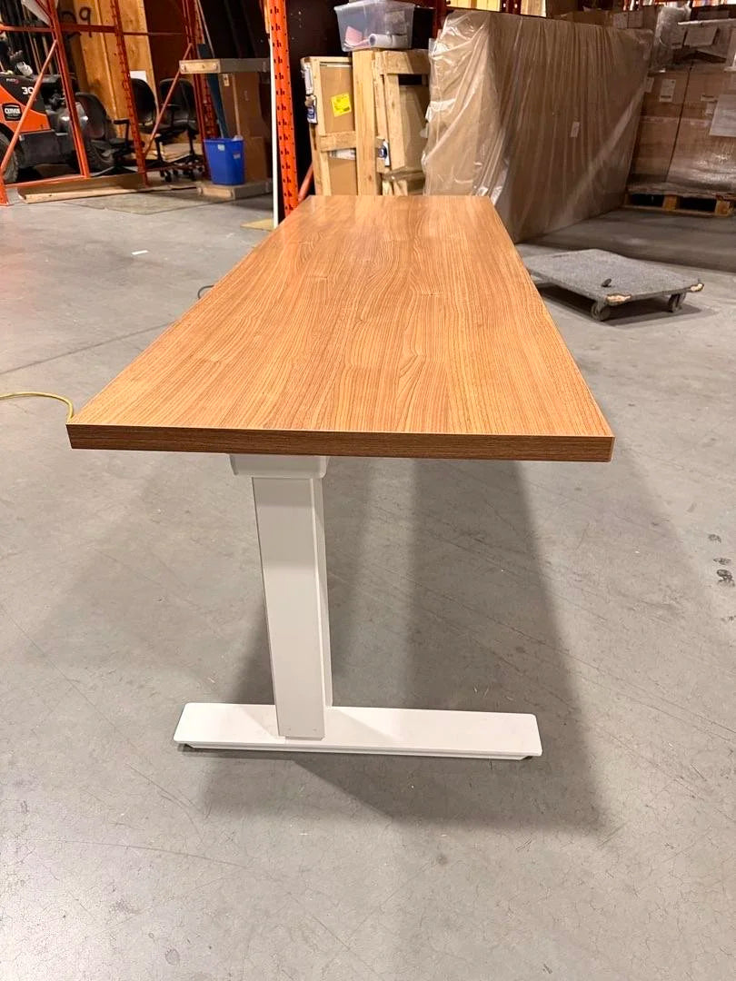 6' Haworth Electronic Sit Stand Desk