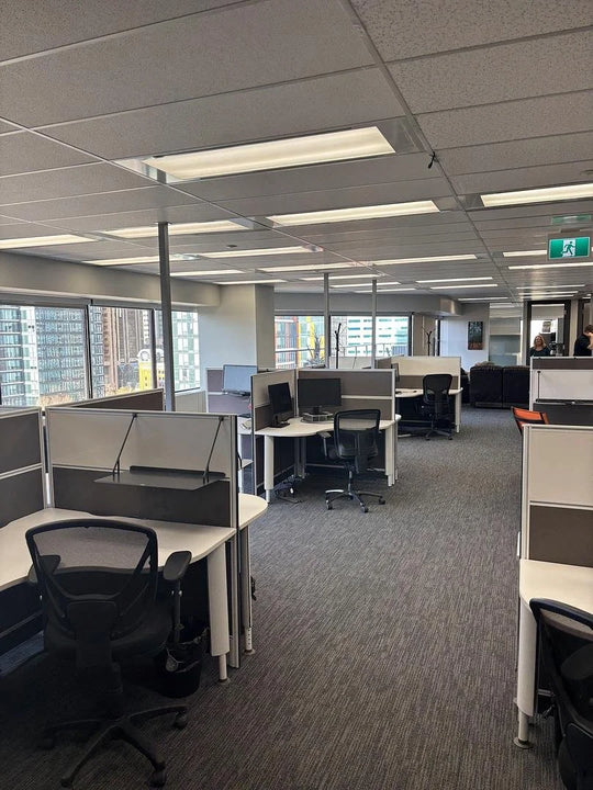 4' x 4' Global 4-Pod Workstations