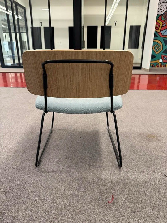 Haworth Resonate Sled Base Chair