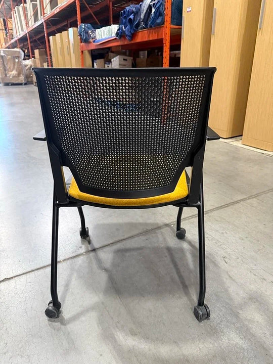 Haworth Very Mobile Guest Chair