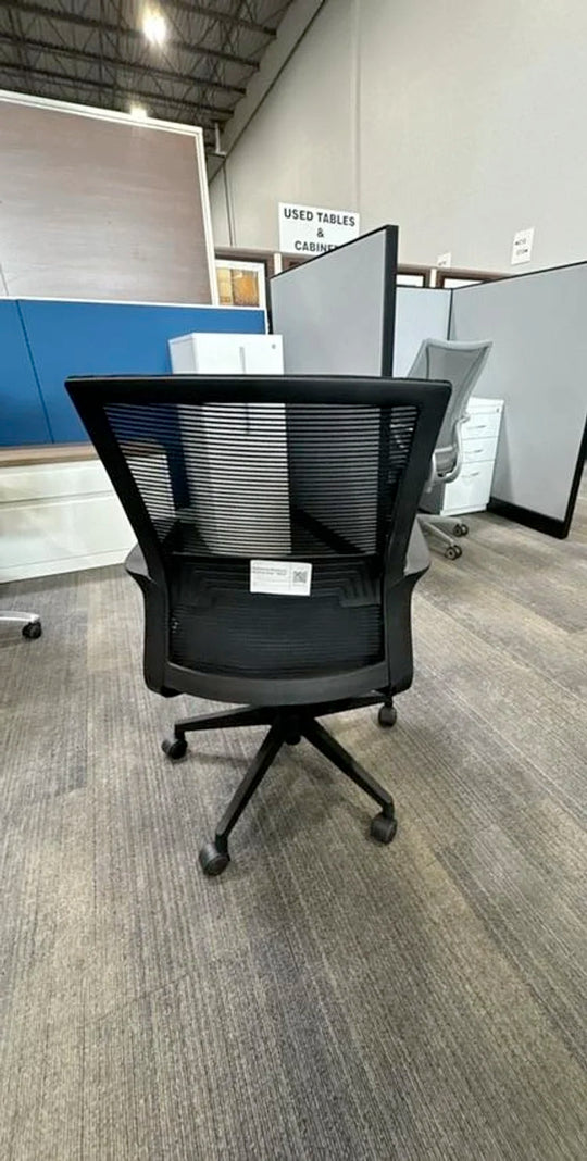 Heartwood Meshback Meeting Chair