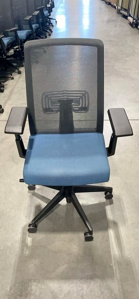 Haworth Very Task Chair