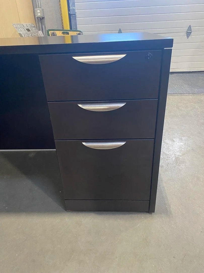 LH L-Shape Desk w/ BBF Ped (Various Deficinences)