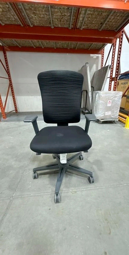 Keilhauer Sguig Task Chair