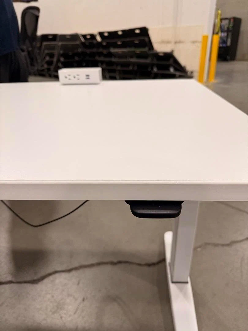 Steelcase LH L-Shape Electronic Sit Stand Desk w/Storage