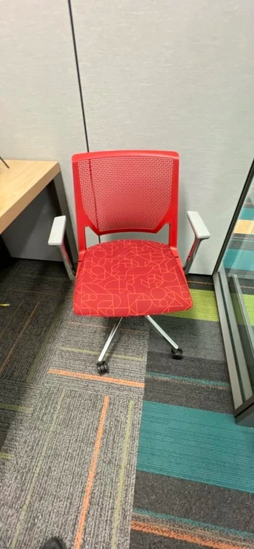 Haworth Mobile Guest Chair