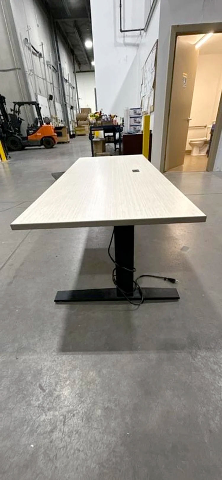 6' Electronic Sit Stand Desk w/Grommet