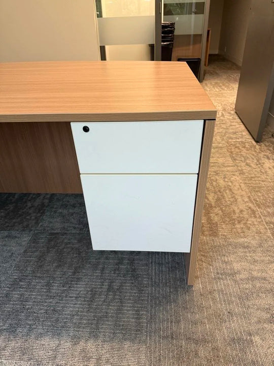 LH Bow Front U-Shape Desk w/BF Ped, 2 High Lateral