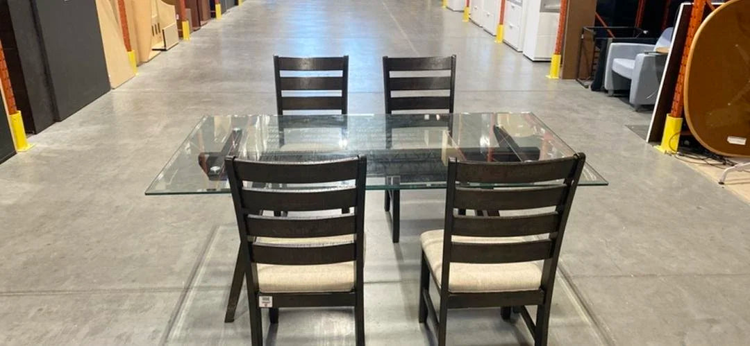 Rectangle Glass Top Table w/4 Chairs