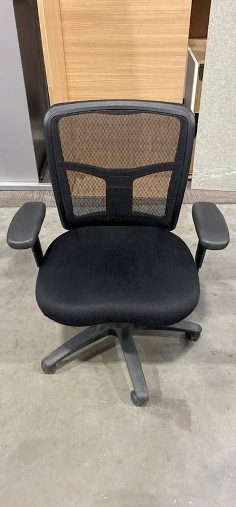 Mesh Back Task Chair
