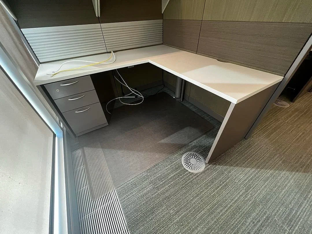 6' x 5.5' Steelcase Answer L-Shape Workstation w/Overhead, Shelf, BBF Ped
