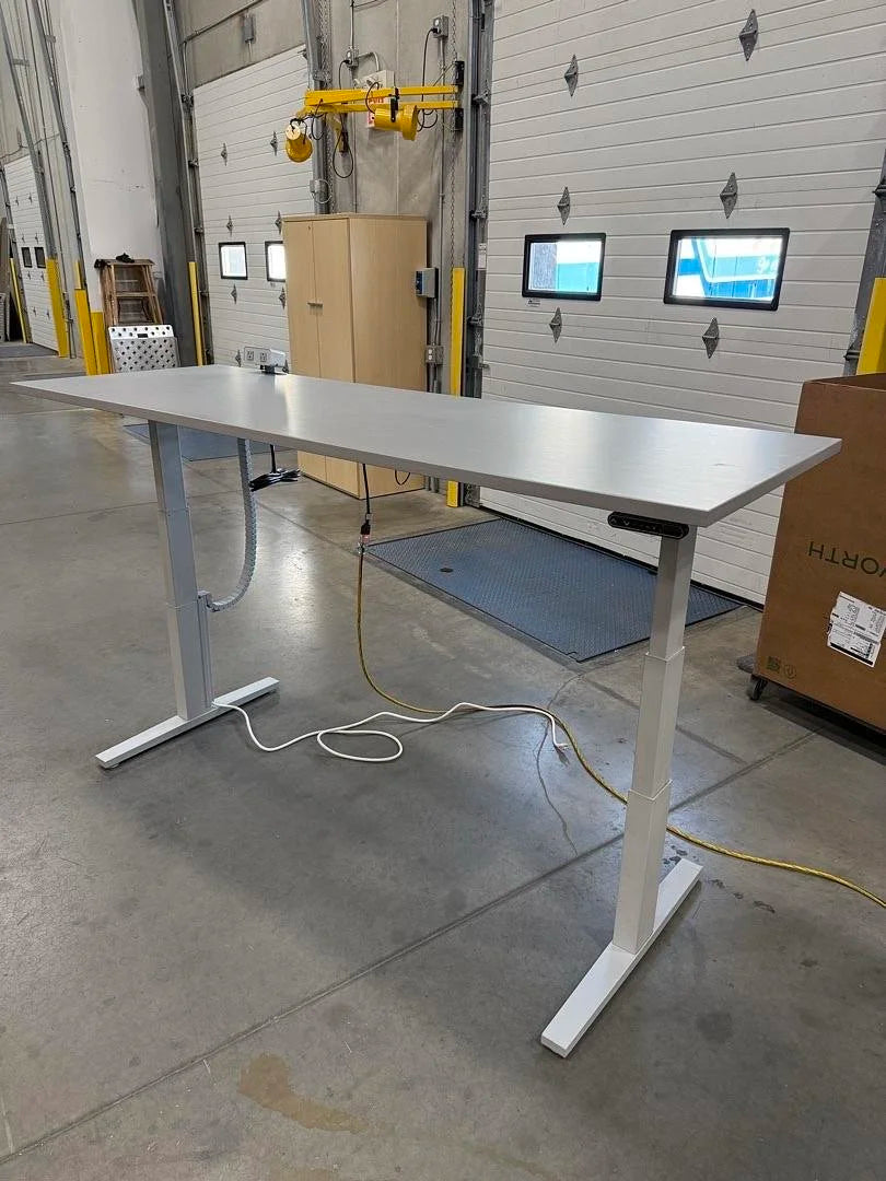 Teknion Electronic Sit Stand Desk w/Power Bank