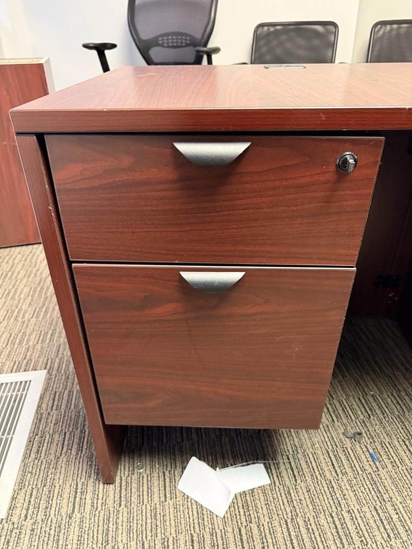 LH L-Shape Desk w/BF Ped