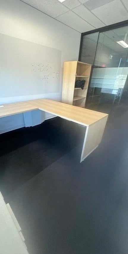 Teknion LH U-Shape Electronic Sit Stand Desk w/Shelf, FF, BBF Ped