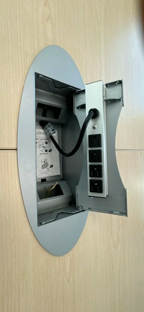 8.5' Teknion Rectangle Boardroom Table w/Electrical