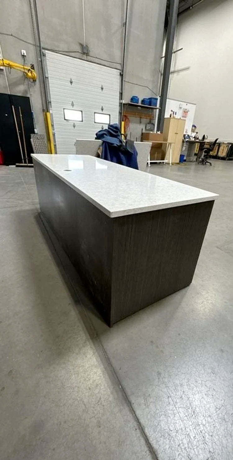 Straight Desk w/BBF Ped 2-High Lat and Granite Top
