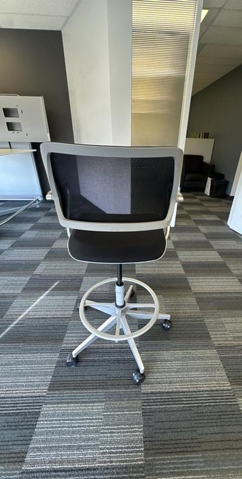 Steelcase QiVi Drafting Chair