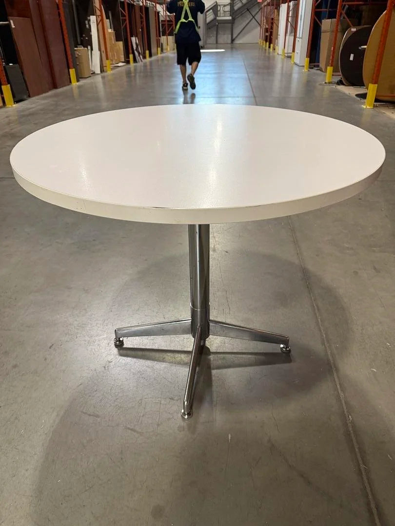 36" Round Table