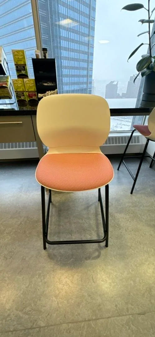 Haworth Maari Counterheight Stool