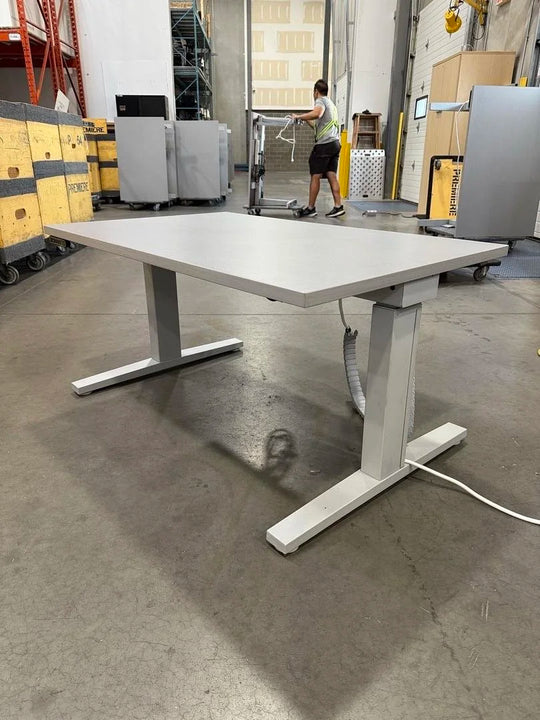 Teknion Electronic Sit Stand Desk