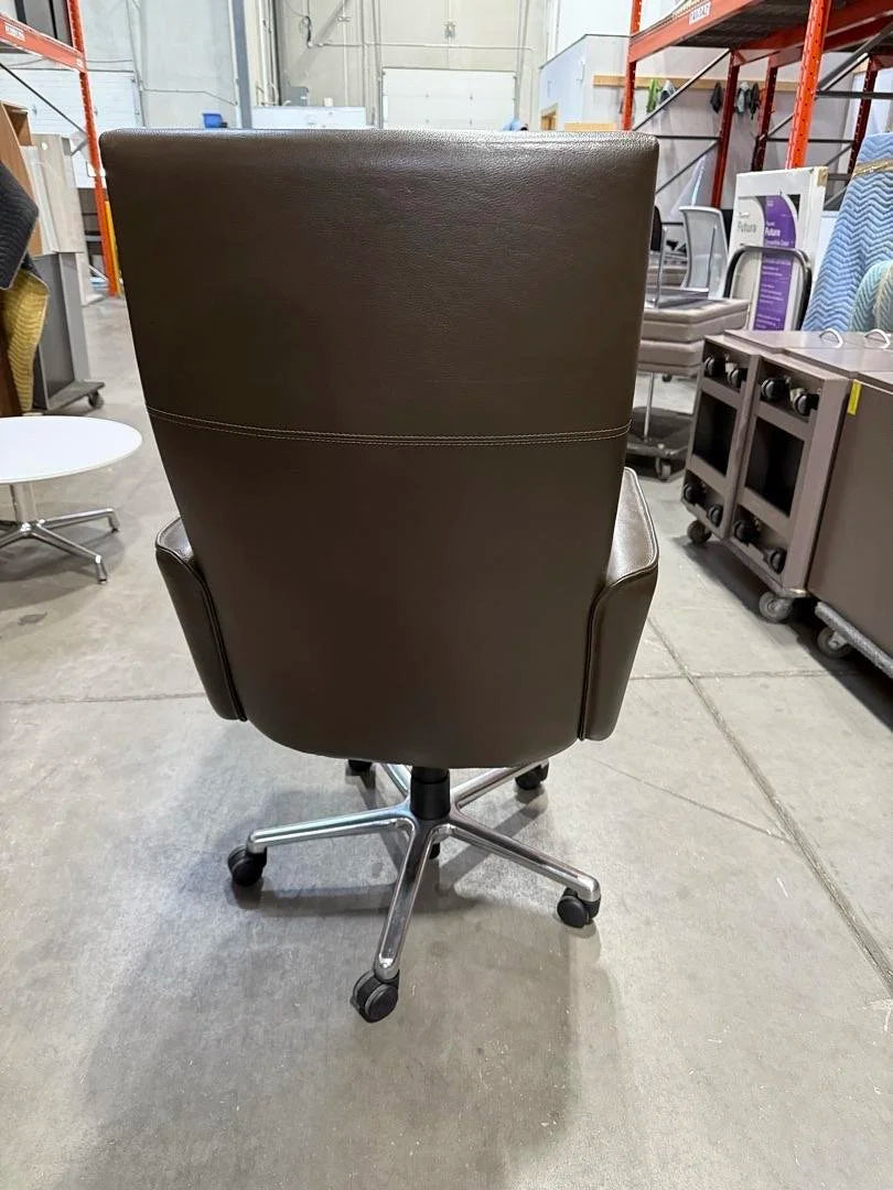 Keilhauer Elite Leather Meeting Chair